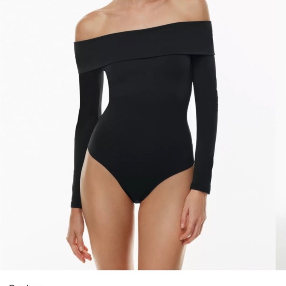 NWOT Aritzia Contour Deco Bodysuit